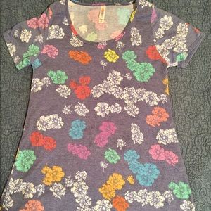LuLaRoe Small Classic Tee